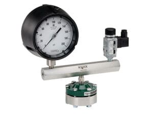 Distribution Manifolds connect multiple instruments to one diaphragm seal, eliminating multiple connections that lead to possible leak paths.